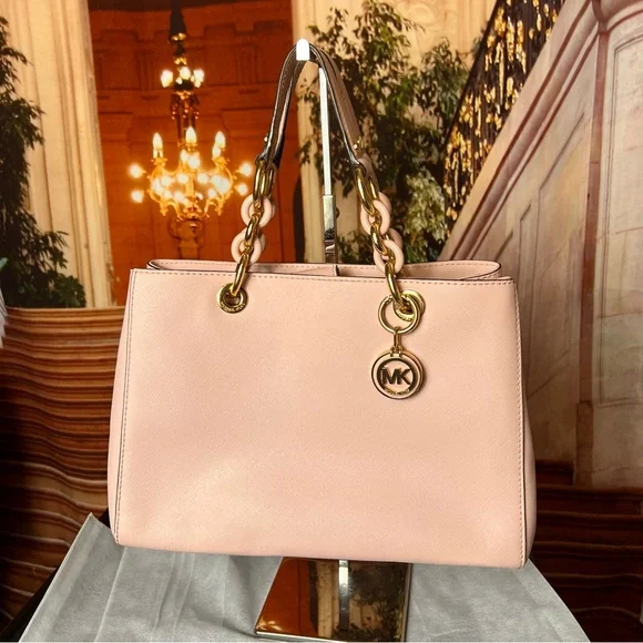 Michael Kors Cynthia Saffiano Leather Satchel, pastel Pink - Picture 13 of 16